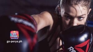 Ngayon ay sasabak si Go Perya sa isang kapana-panabik na pakikipagsapalaran kasama ang mga pioneer na nagbigay daan para sa boxing ng kababaihan. Ang malalakas na kababaihang ito ay hindi lamang lumalaban sa ring, ngunit lumalaban din sila sa mga kultural na kombensiyon at inaasahan. Maraming problema at balakid ang kanilang naranasan, ngunit ang kanilang pagpupursige at pagmamahal sa isport ang nagtulak sa kanila na sumulong.